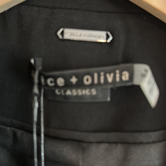 Alice and Olivia Blazer - Picture 4 of 11